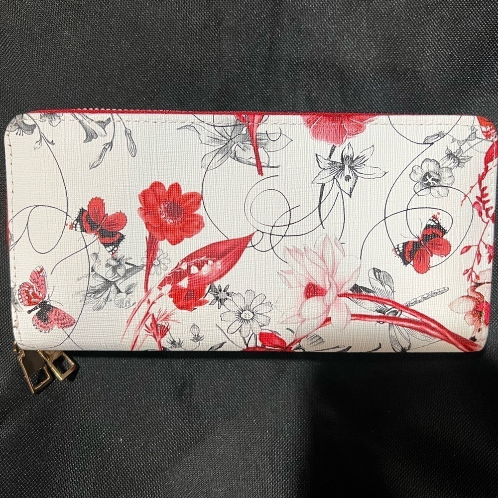 White and Red Floral Butterfly Pattern Clutch Bag - Picture 5 of 5